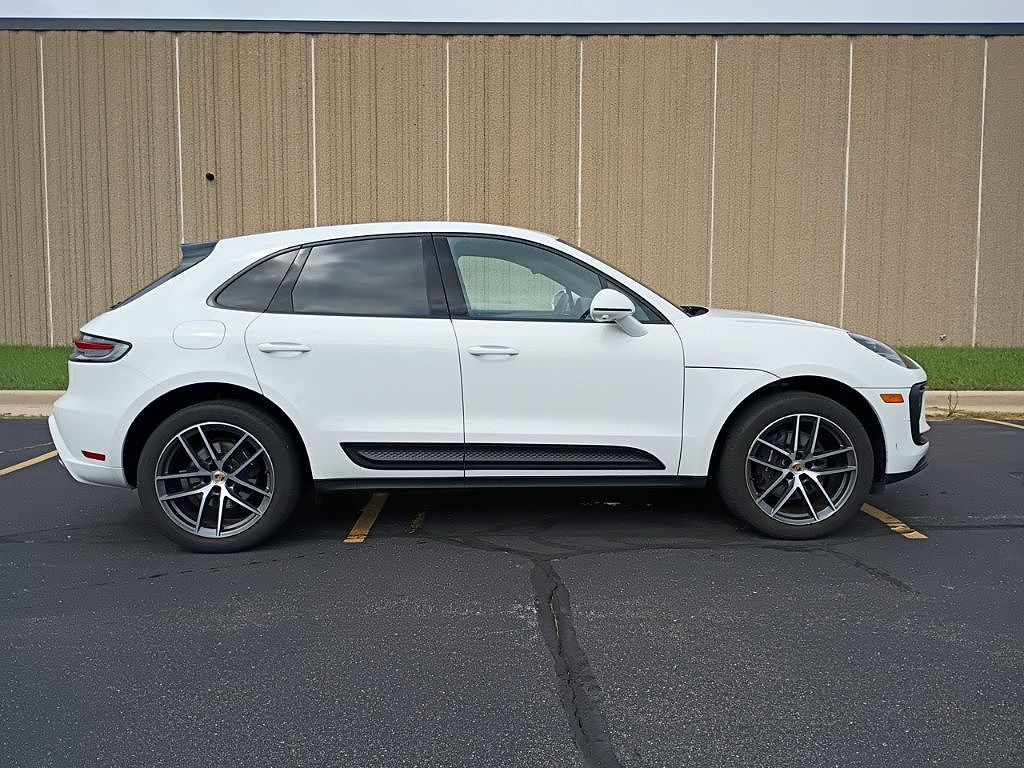 2023 Porsche Macan