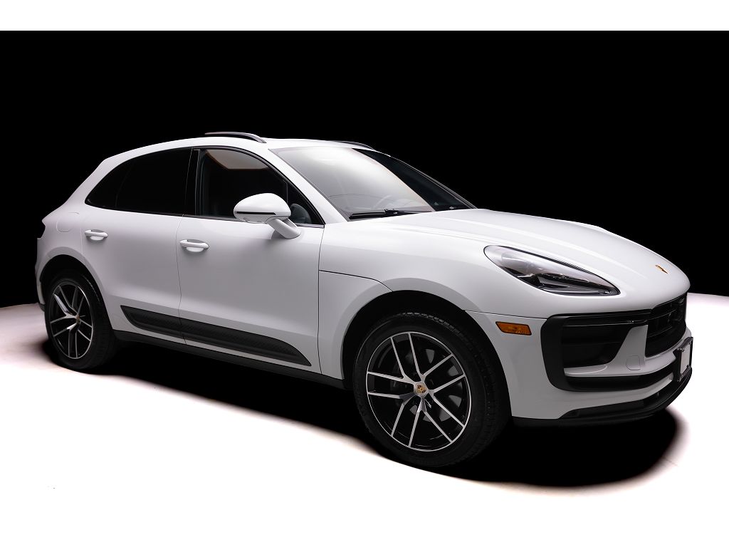 2023 Porsche Macan