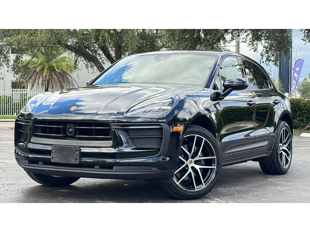 2024 Porsche Macan