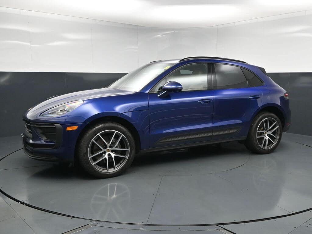 2024 Porsche Macan T