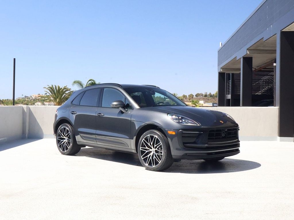 2024 Porsche Macan