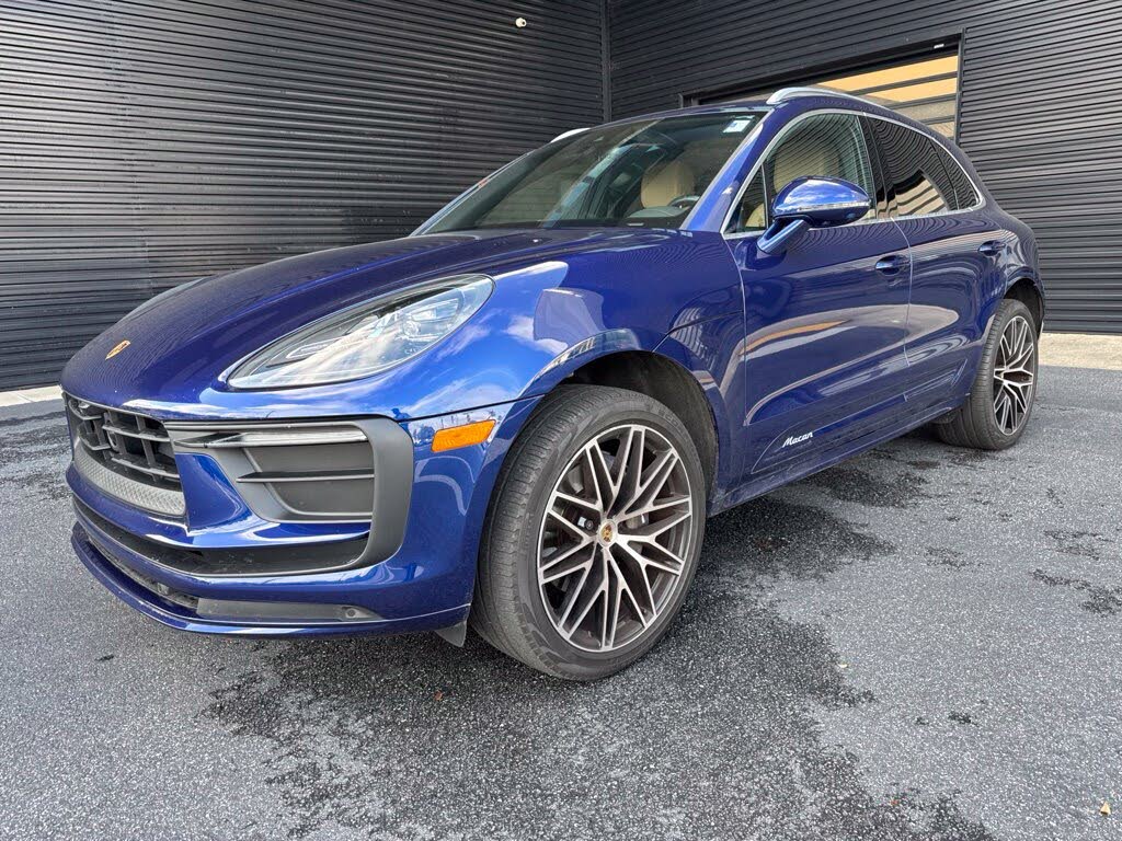 2024 Porsche Macan T