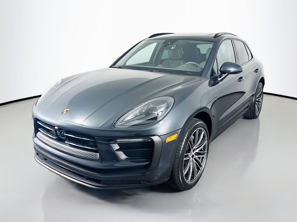 2026 Porsche Macan