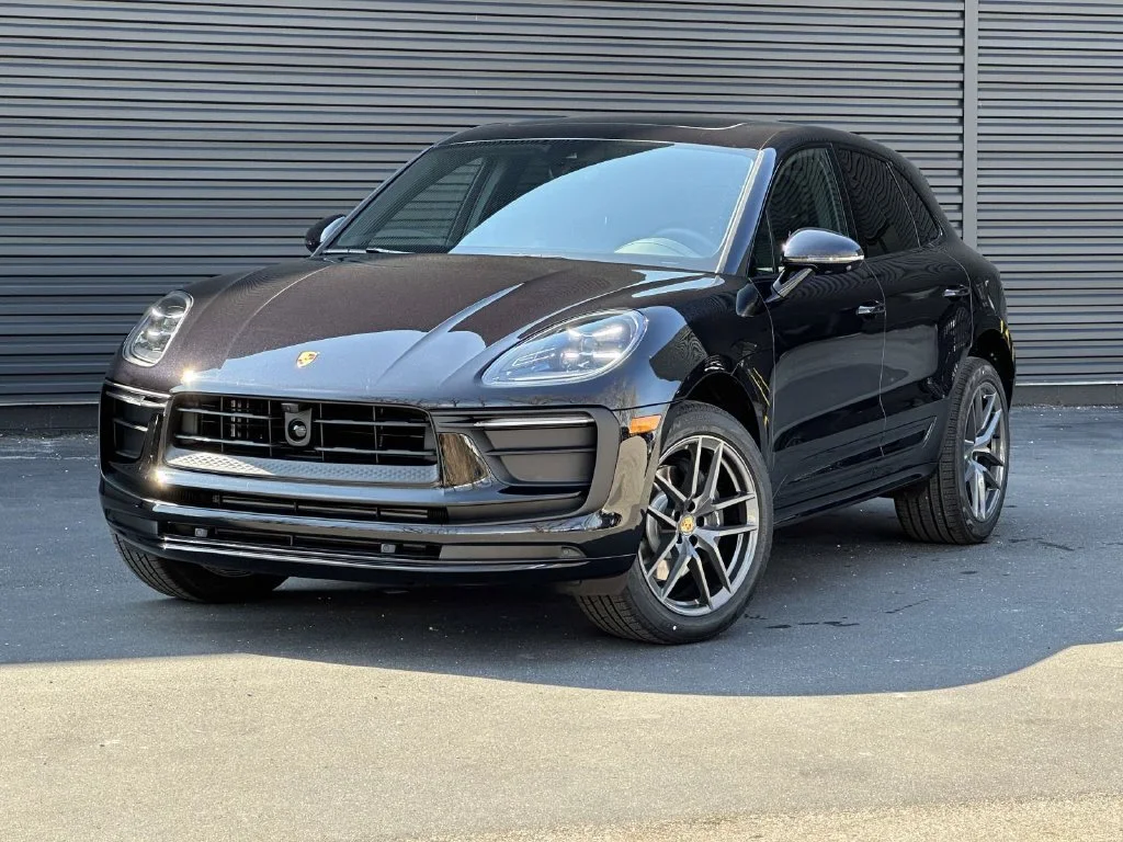 2026 Porsche Macan