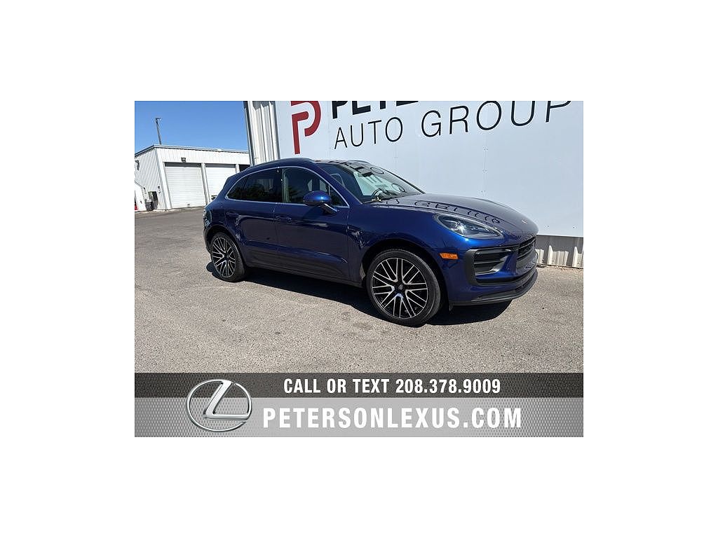 2022 Porsche Macan