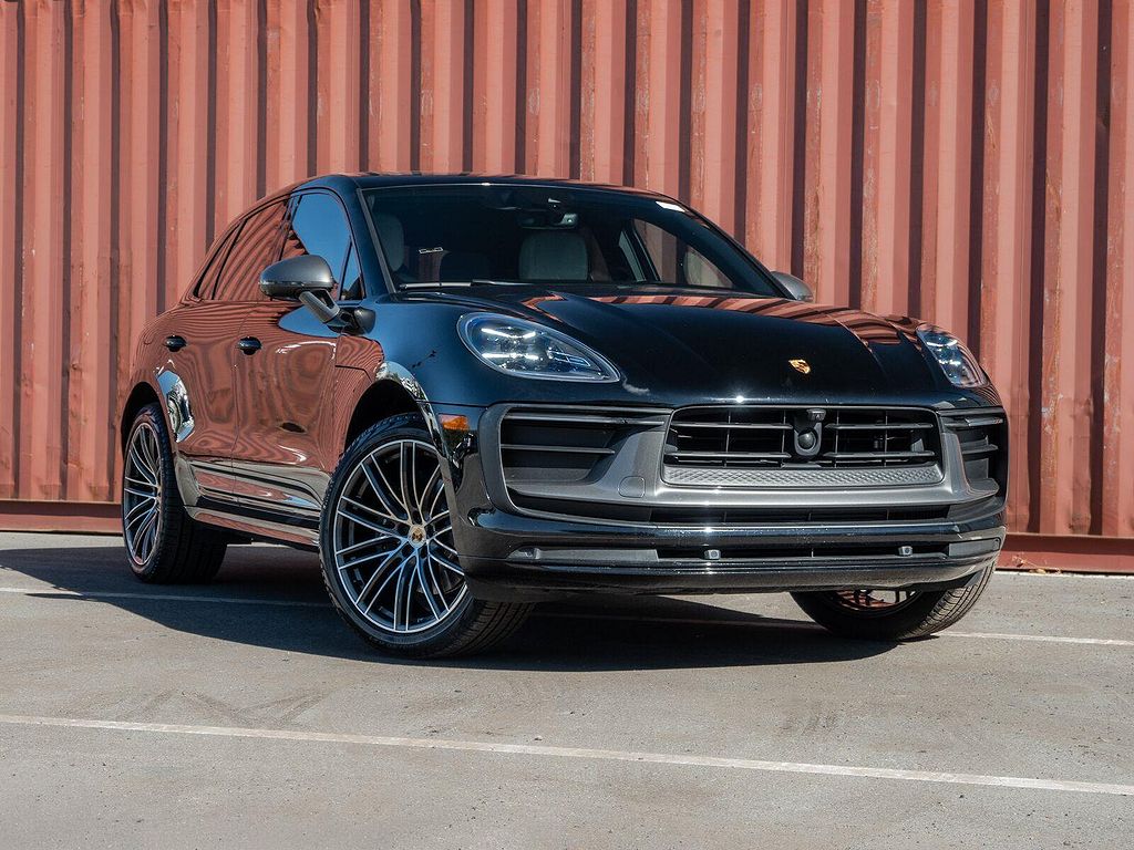 2023 Porsche Macan