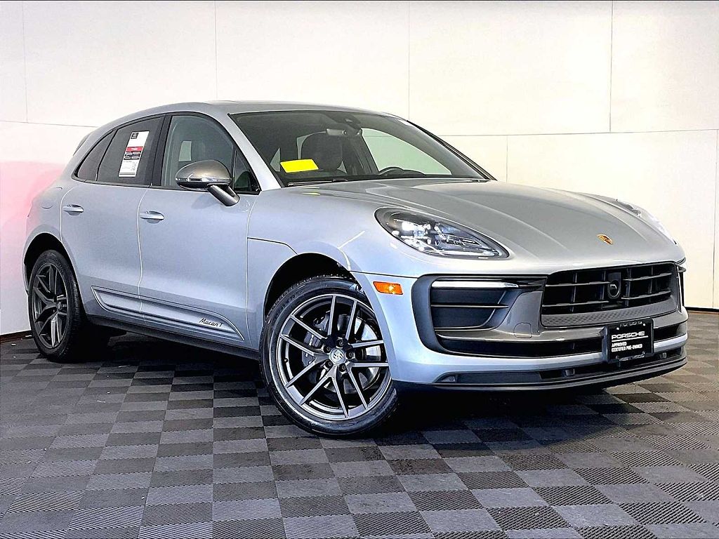 2023 Porsche Macan