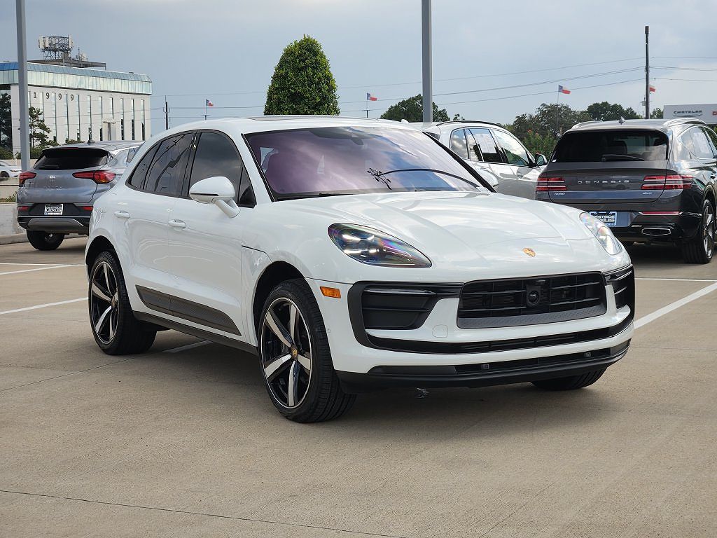 2024 Porsche Macan