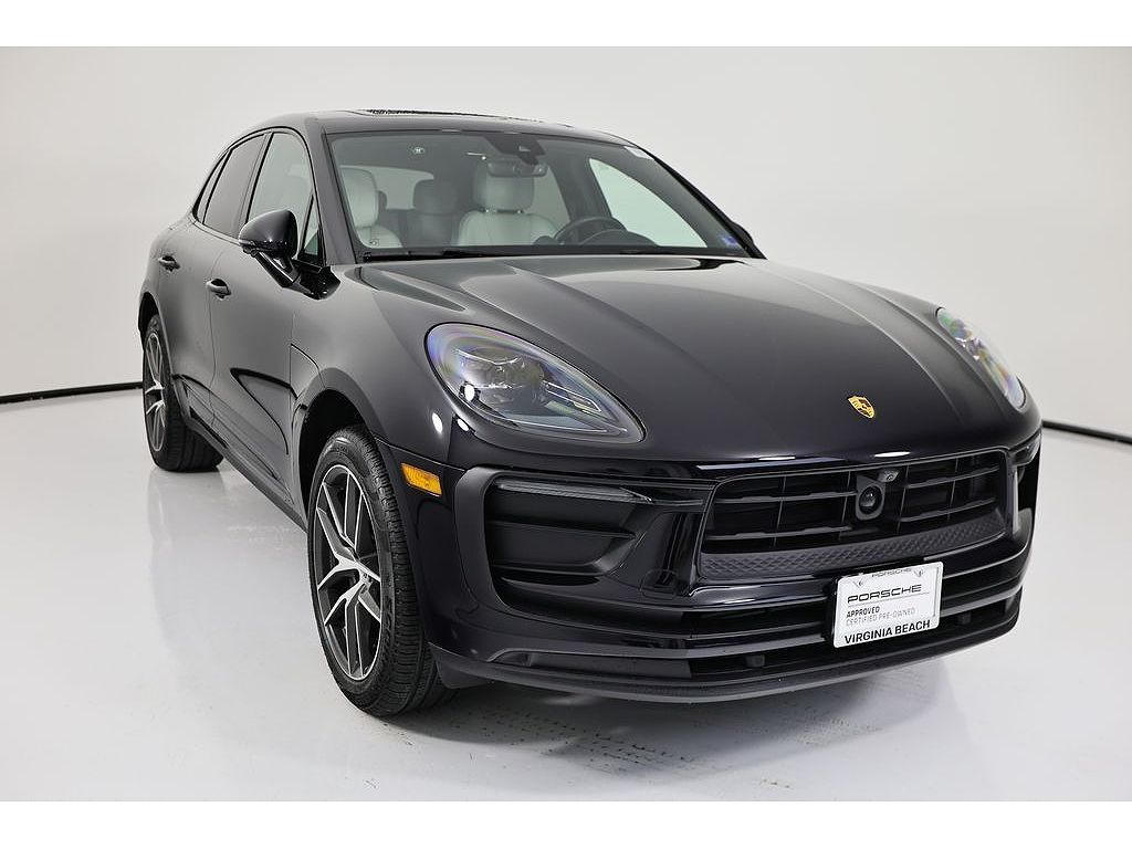 2026 Porsche Macan