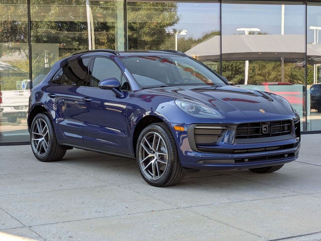 2026 Porsche Macan