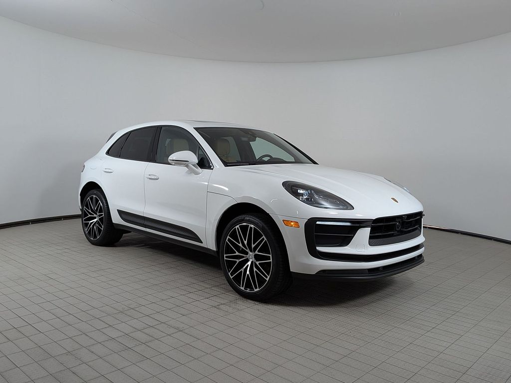 2026 Porsche Macan