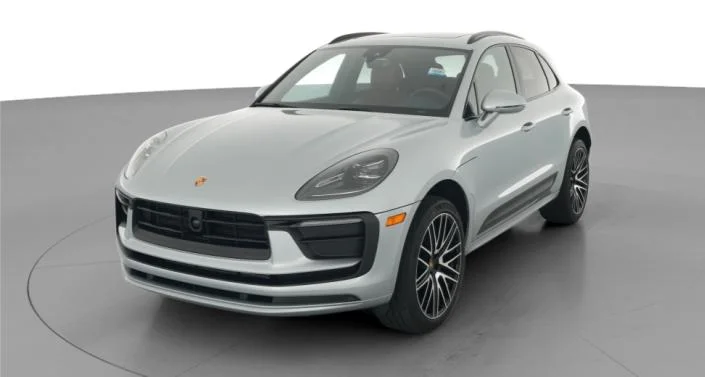 2026 Porsche Macan T