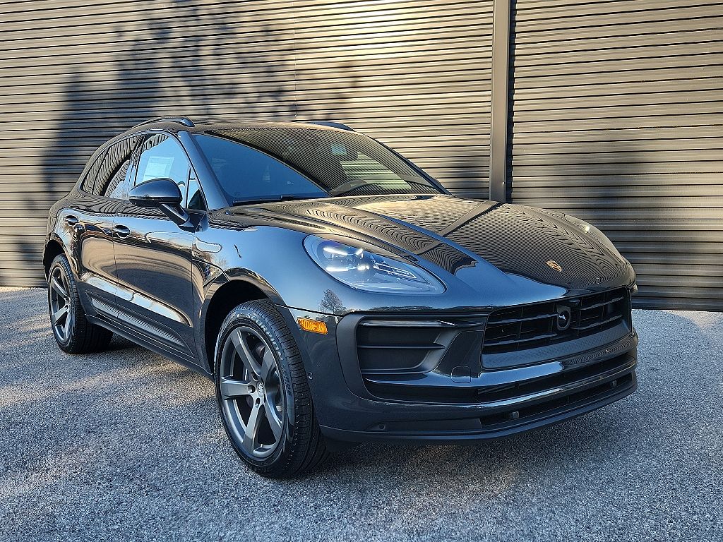 2026 Porsche Macan
