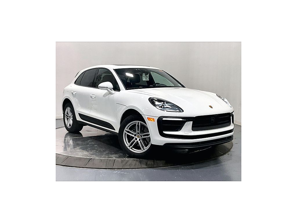 2026 Porsche Macan
