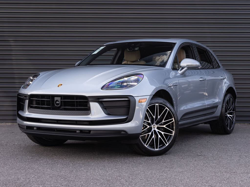 2026 Porsche Macan T