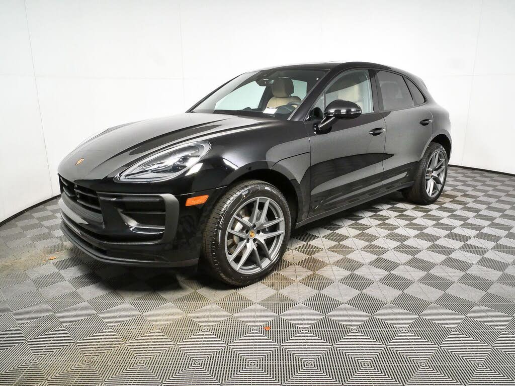 2026 Porsche Macan