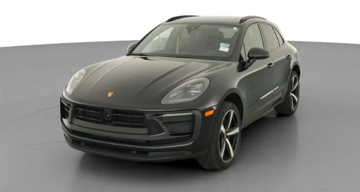 2023 Porsche Macan T