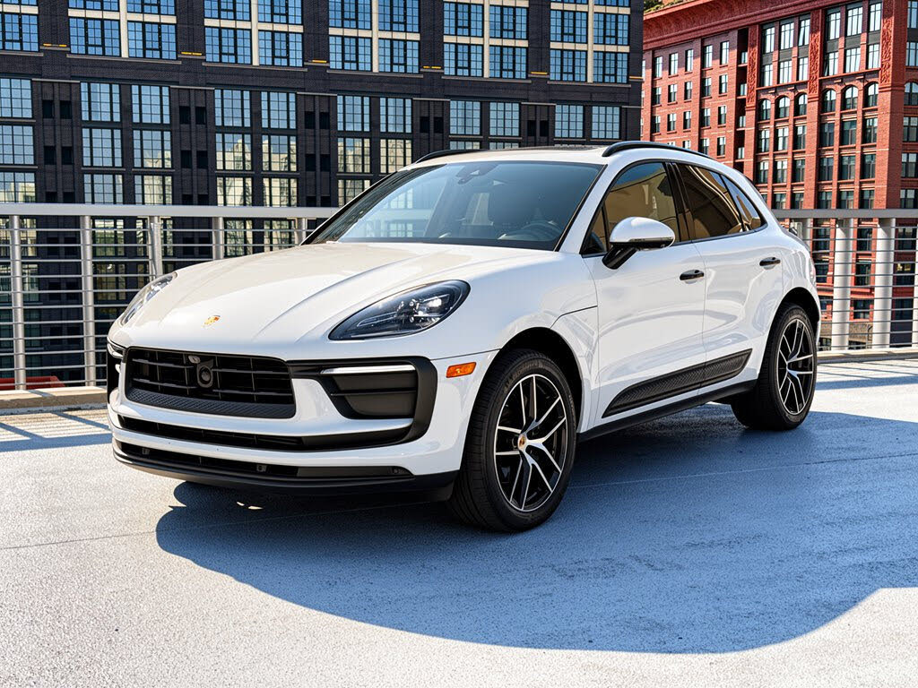 2023 Porsche Macan T