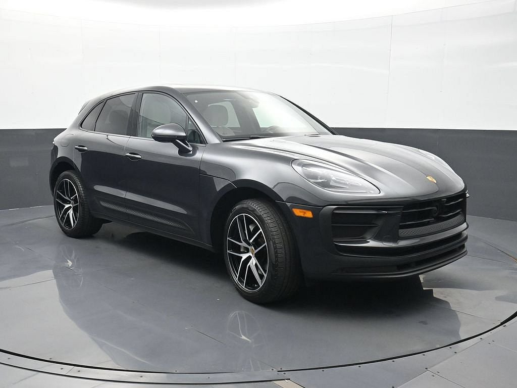 2023 Porsche Macan