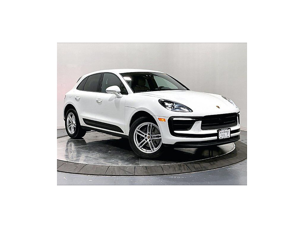 2023 Porsche Macan