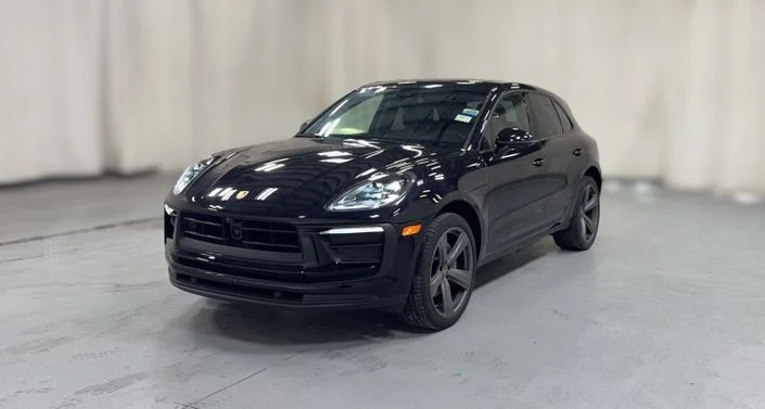2024 Porsche Macan T