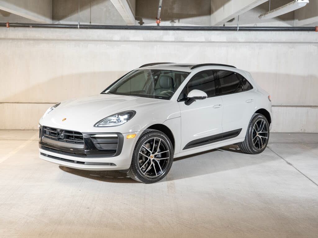 2024 Porsche Macan T