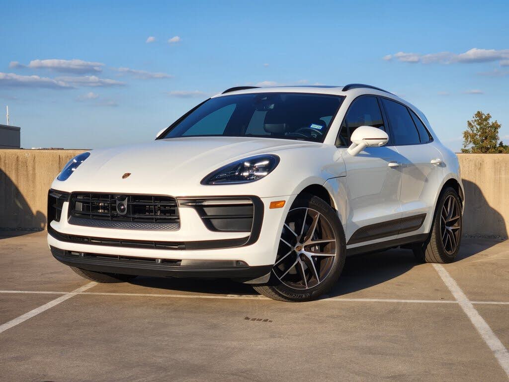 2024 Porsche Macan T