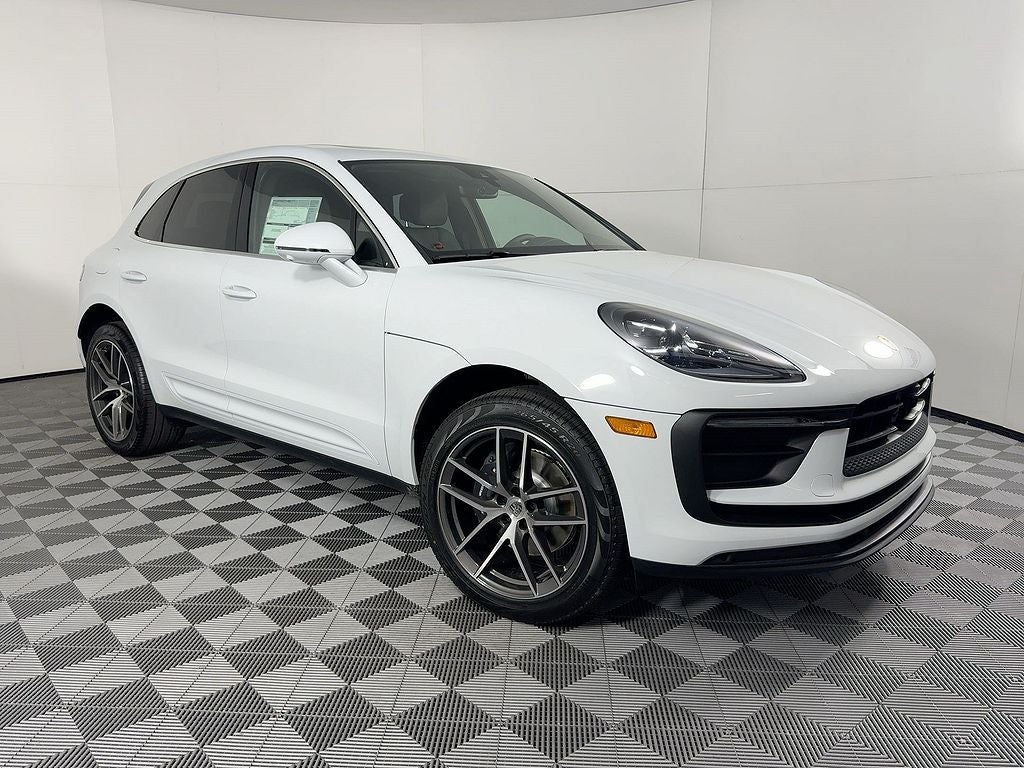 2026 Porsche Macan