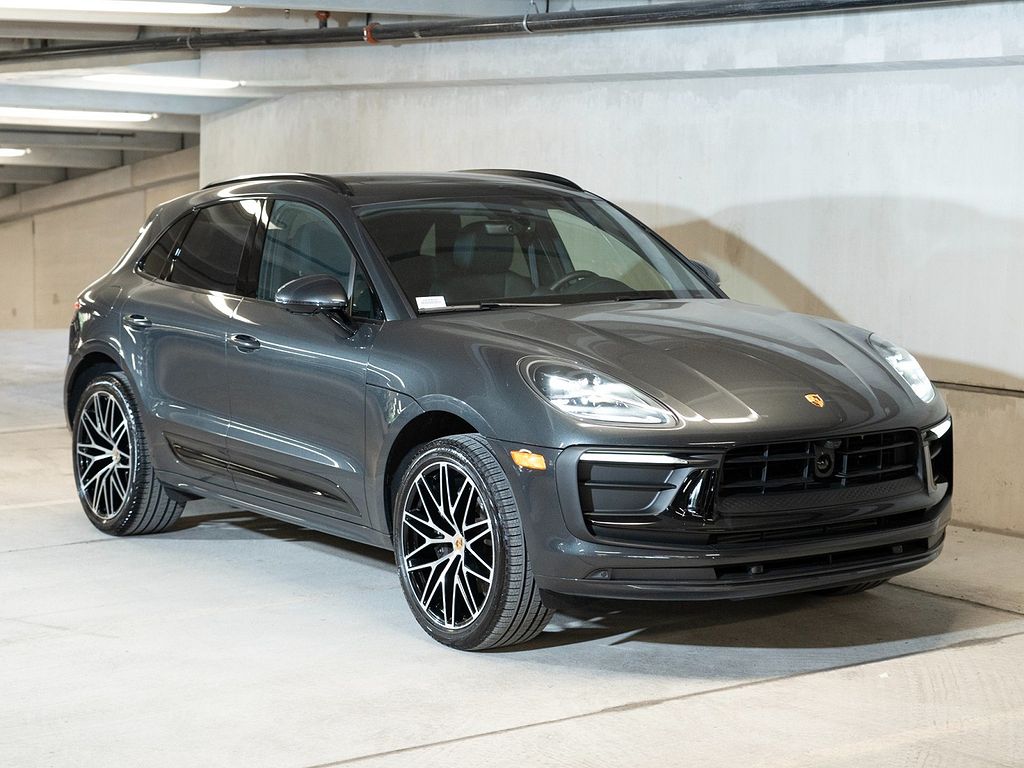2026 Porsche Macan