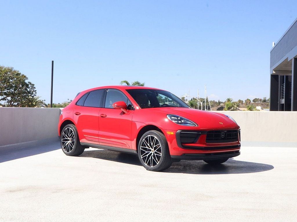 2026 Porsche Macan