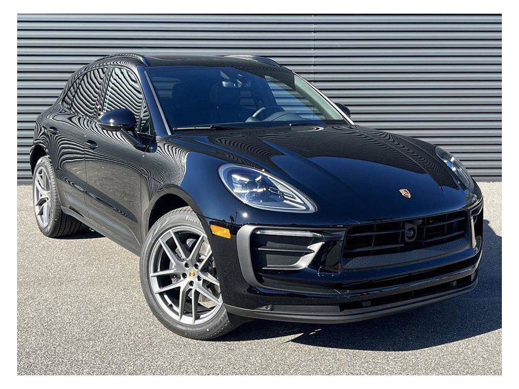 2026 Porsche Macan