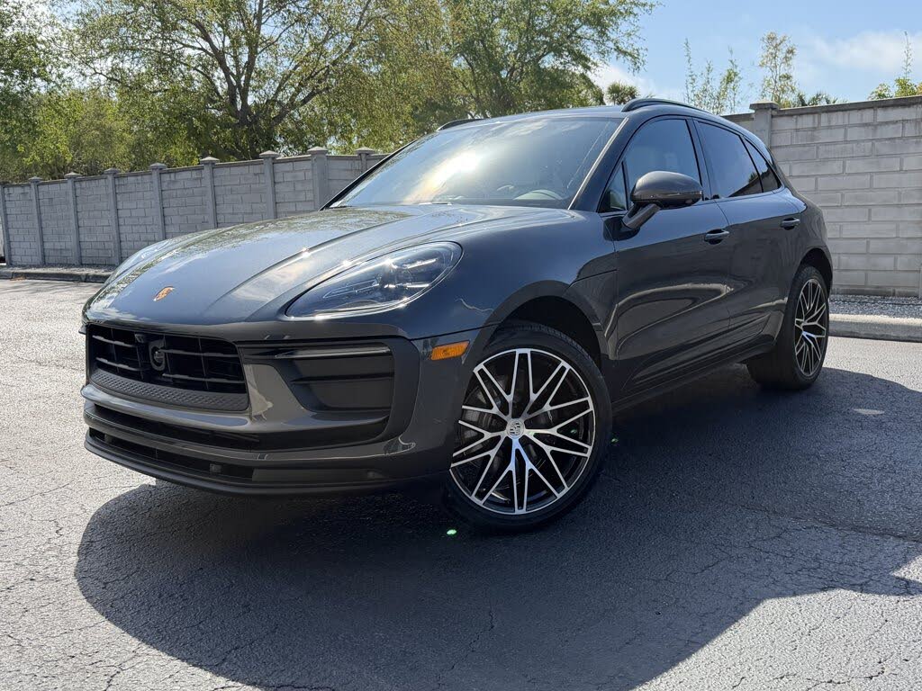2026 Porsche Macan
