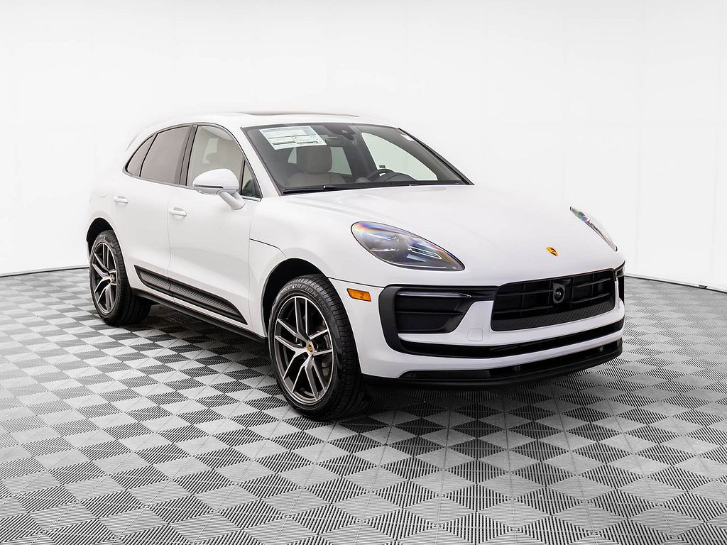 2026 Porsche Macan