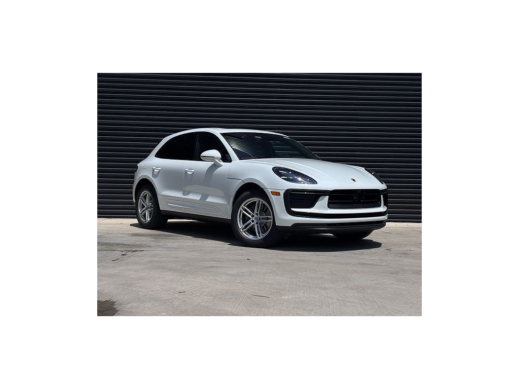 2026 Porsche Macan