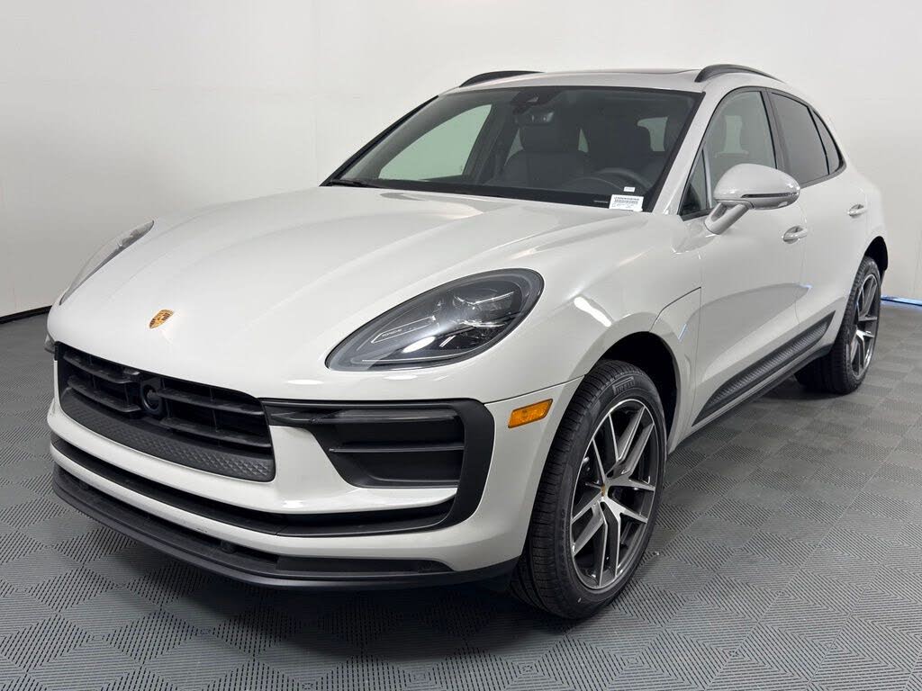 2026 Porsche Macan T