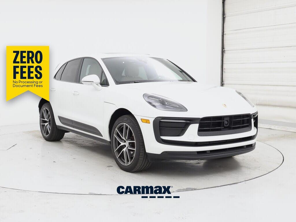 2023 Porsche Macan T
