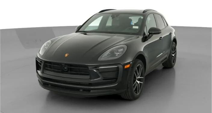 2023 Porsche Macan T