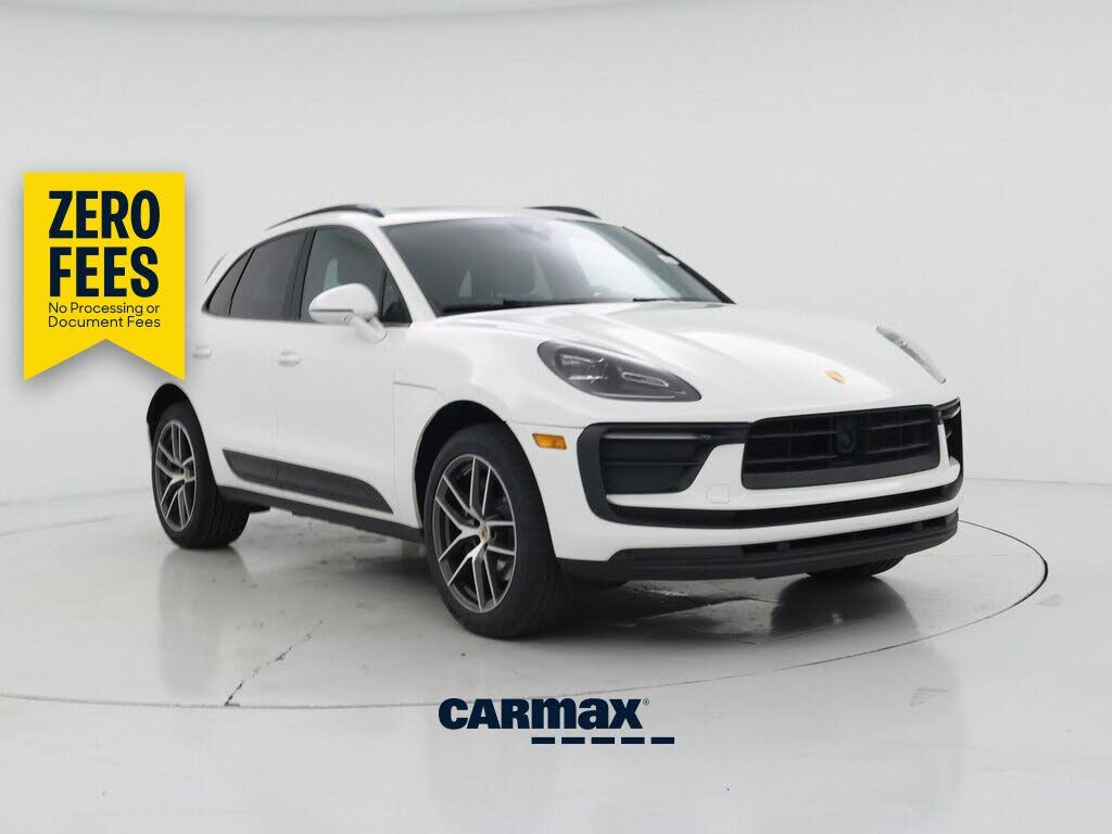 2023 Porsche Macan T