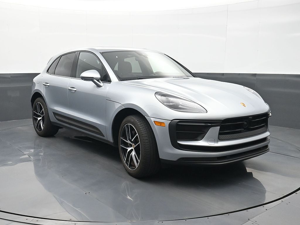 2023 Porsche Macan