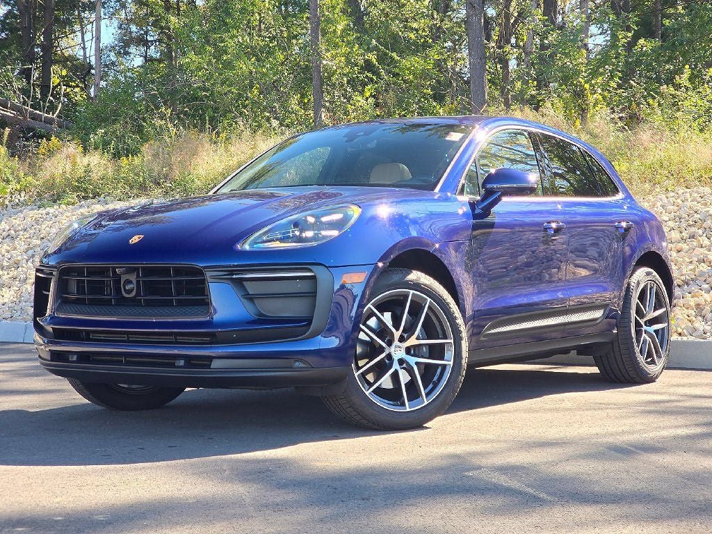 2025 Porsche Macan