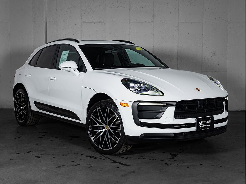 2026 Porsche Macan
