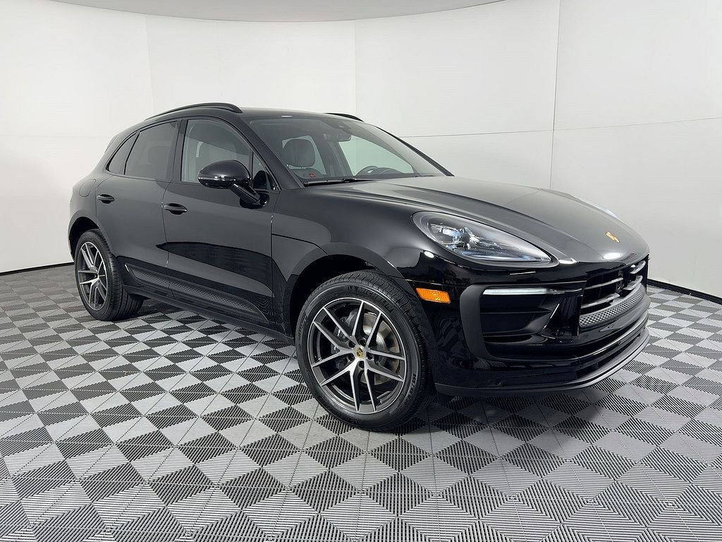 2026 Porsche Macan