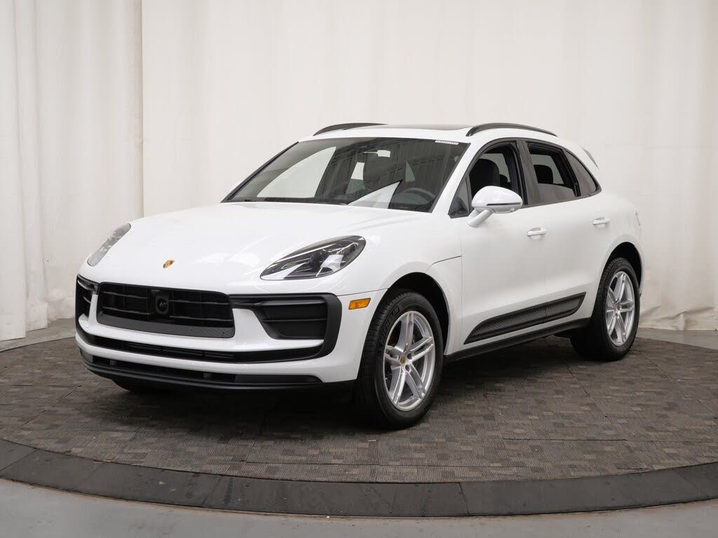 2026 Porsche Macan