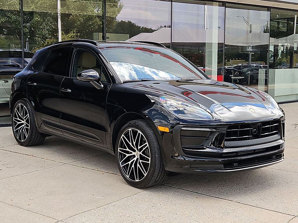 2026 Porsche Macan