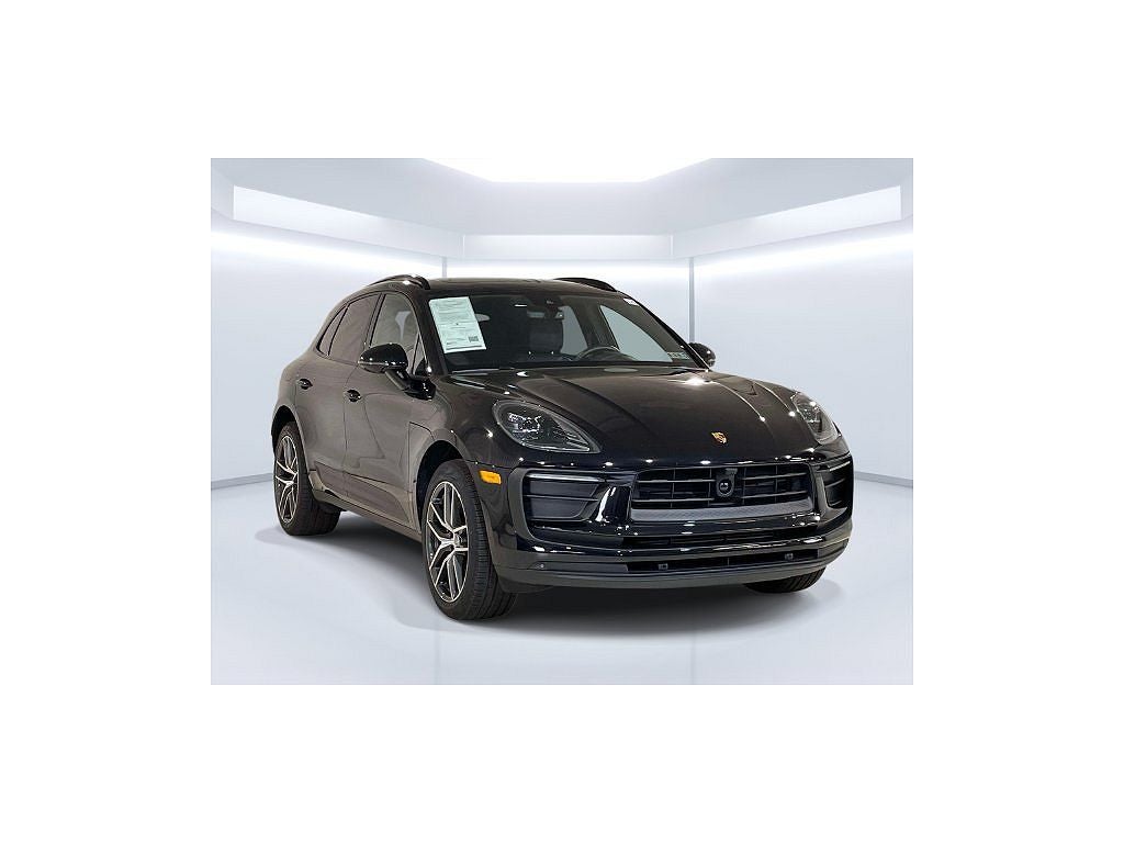 2026 Porsche Macan