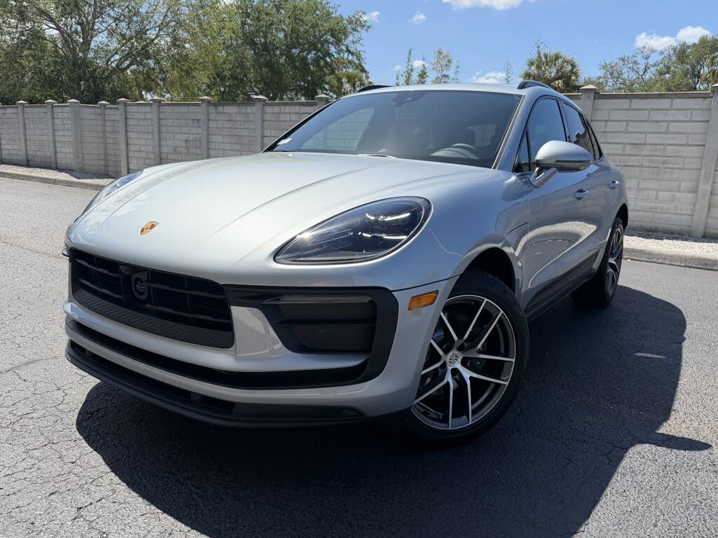 2026 Porsche Macan
