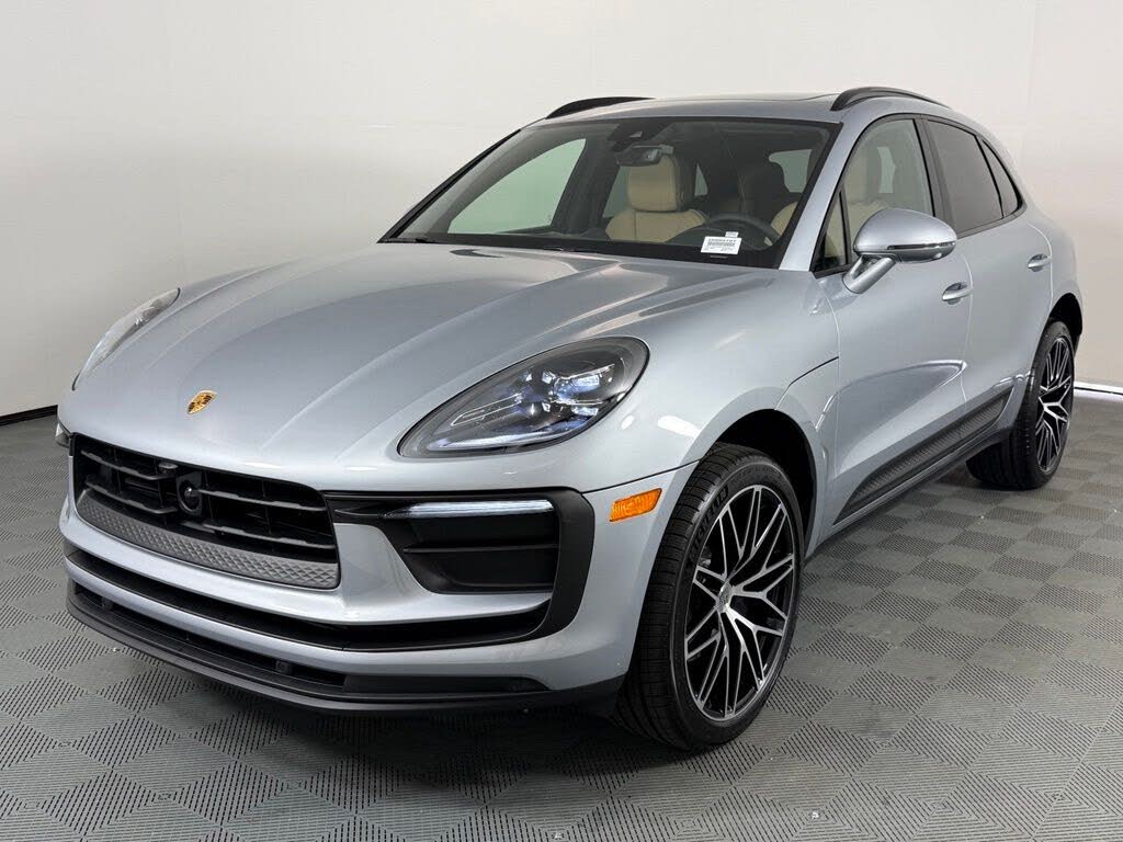 2026 Porsche Macan T