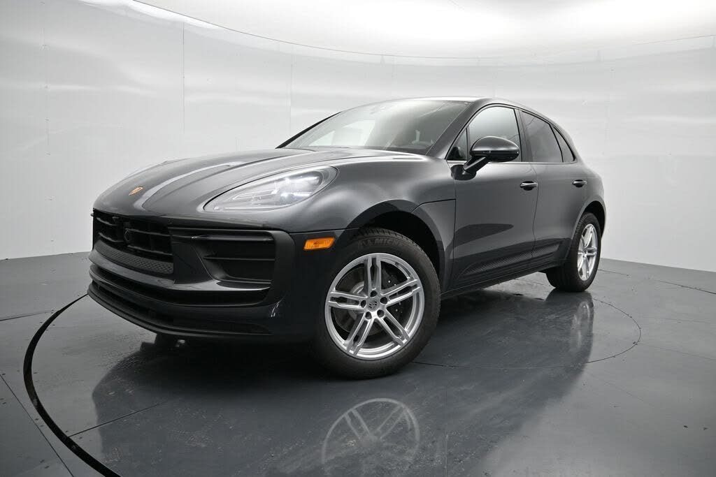 2026 Porsche Macan