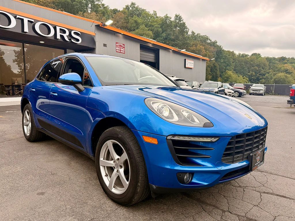 2017 Porsche Macan