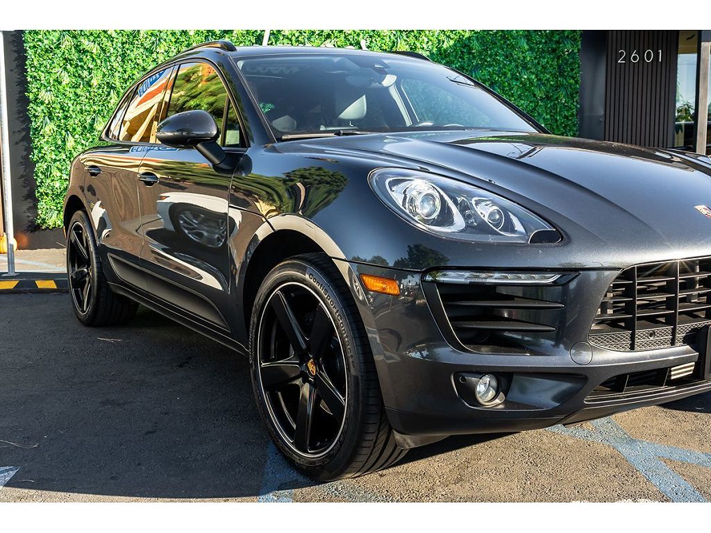 2018 Porsche Macan